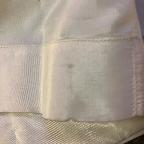 Vintage Wedding Dress Skirt Slip Womens S? Used Cream - Picture 11 of 14